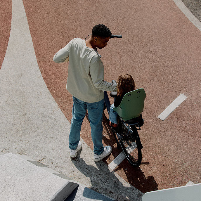 Zadní sedačka na kolo s adaptérem na nosič