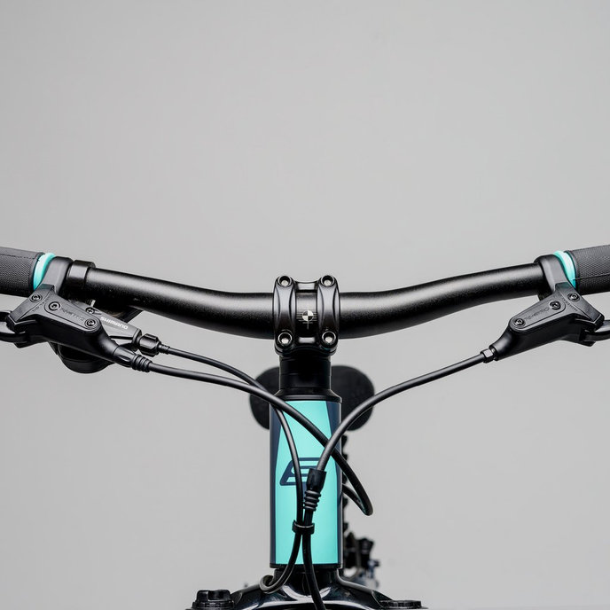 Dětské kolo Xroc plus 24-8S tmavě sivá/aqua