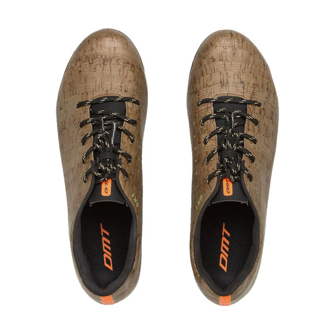 Cyklistické tretry s nylonovou podrážkou a korkovým svrškem DMT GK1 2025