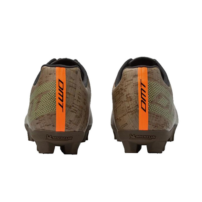 Cyklistické tretry s nylonovou podrážkou a korkovým svrškem DMT GK1 2025