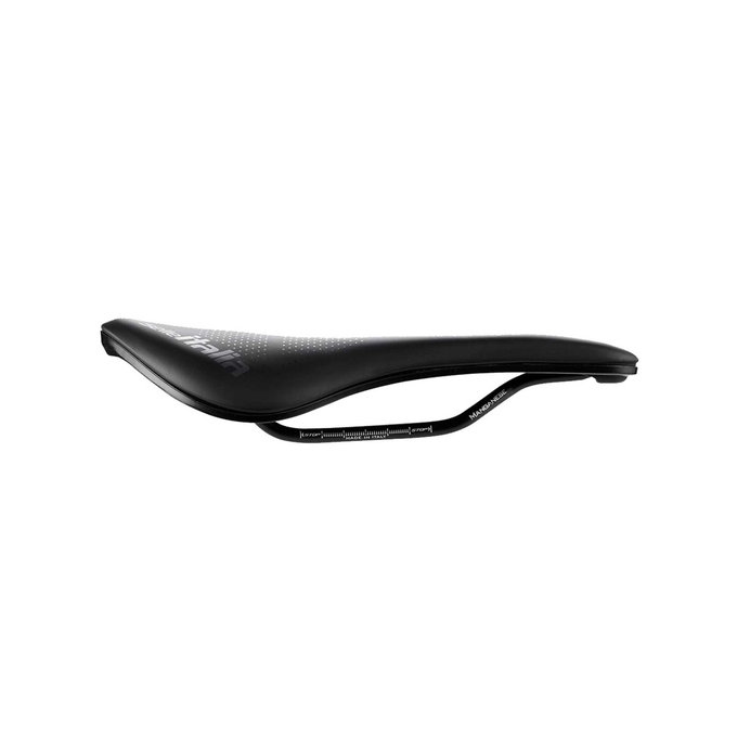 Sedlo Novus Boost Evo TM Superflow L 145 mm