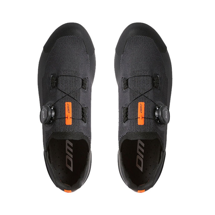 Horské cyklistické tretry s karbonovou podrážkou a BOA systémem DMT KM30