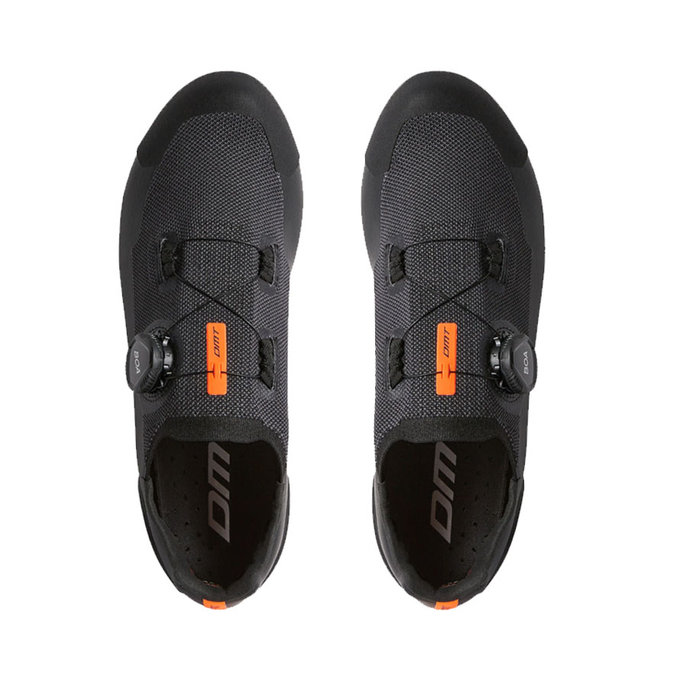 Horské cyklistické tretry s karbonovou podrážkou a BOA systémem DMT KM30