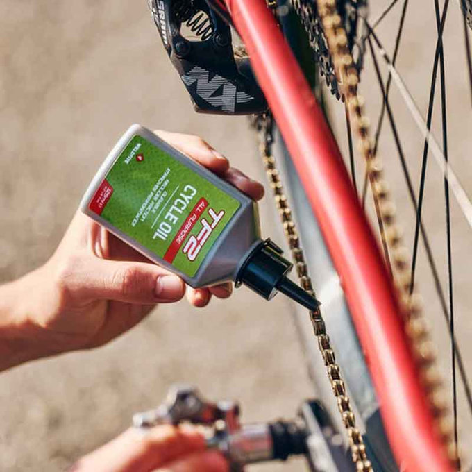 TF2 mazací olej na kolo 125 ml