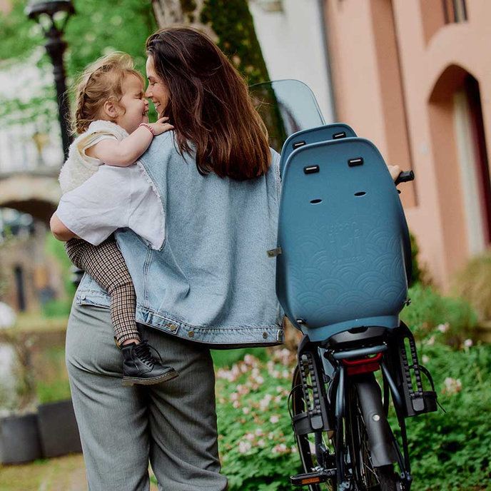 Zadní sedačka Ta-ke na kolo s adaptérem a nosičem na rám SET