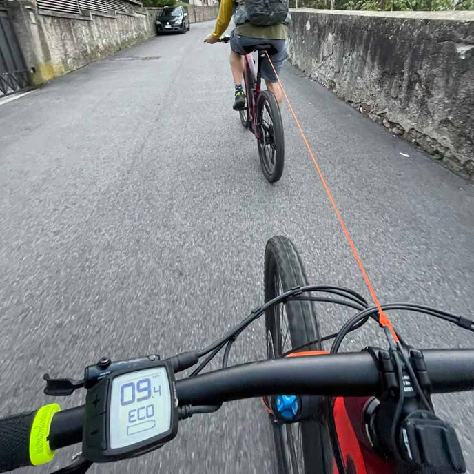 Samonavíjecí lano na tahání kola