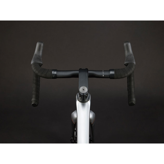 Silniční kolo RC2 Night-Gold 