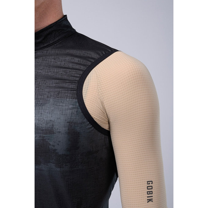 GOBIK vesta PLUS 2.0 MEN BLACKCURRANT