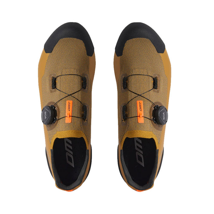 Horské cyklistické tretry s karbonovou podrážkou a BOA systémem DMT KM30