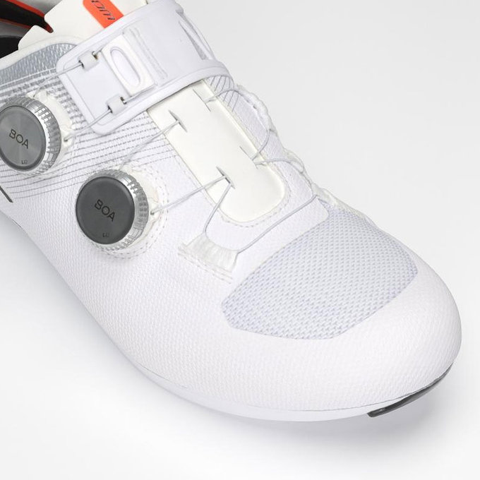 Cyklistické silniční tretry s karbonovou podrážkou DMT KR0 EVO