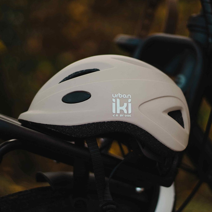 Mini Inaho Beige Helma