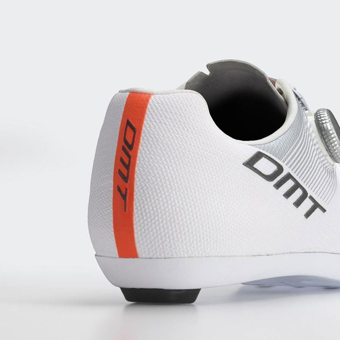 Cyklistické silniční tretry s karbonovou podrážkou DMT KR0 EVO