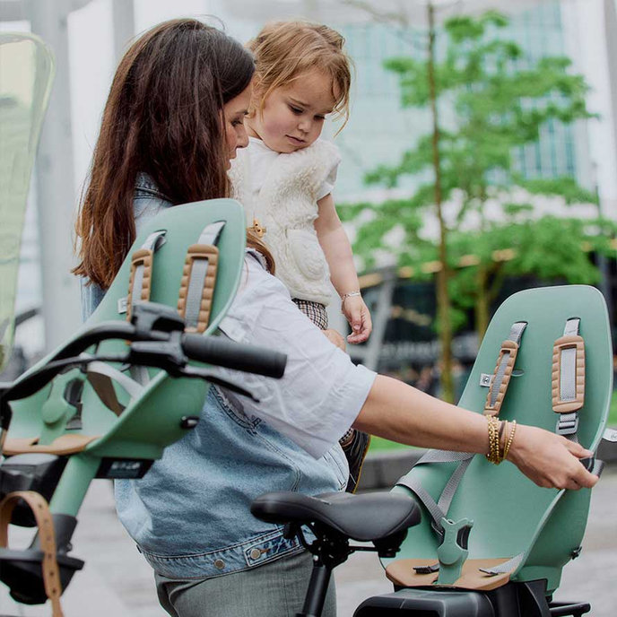 Zadní sedačka Ta-ke na kolo s adaptérem a nosičem na rám SET