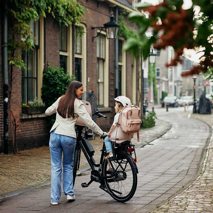 Zadní sedačka Ta-ke s adaptérem na nosič kola