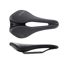 Sedlo Novus EVO BOOST Superflow L OE22 CRB